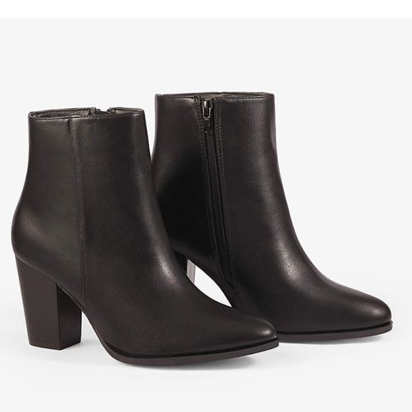 Dream Pairs Shoes - Dream Pairs Black Pointed Toe Faux
Leather Anita Boots Size 6.5